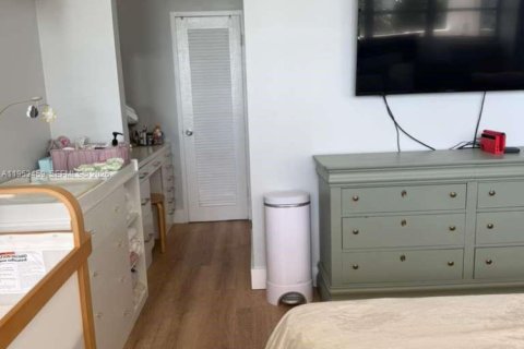 Copropriété à louer à Miami Beach, Floride: 1 chambre, 88.26 m2 № 2007870 - photo 22