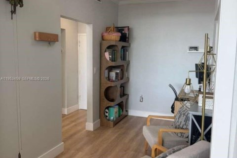 Copropriété à louer à Miami Beach, Floride: 1 chambre, 88.26 m2 № 2007870 - photo 6