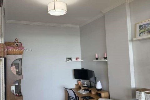 Copropriété à louer à Miami Beach, Floride: 1 chambre, 88.26 m2 № 2007870 - photo 5