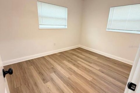 Casa en alquiler en Tampa, Florida, 3 dormitorios, 84.73 m2 № 1878163 - foto 6