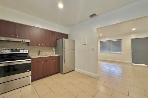 Apartment in Miami, Florida 2 bedrooms, 92.9 sq.m. № 2047008 - photo 7