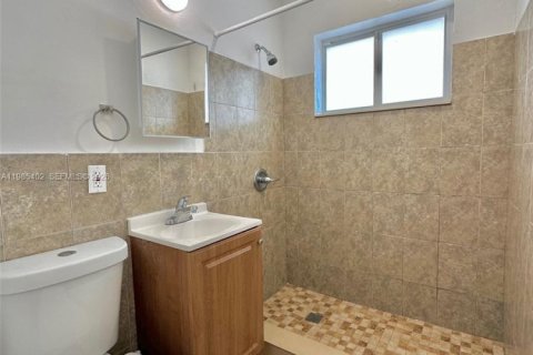 Apartment in Miami, Florida 2 bedrooms, 92.9 sq.m. № 2047008 - photo 10