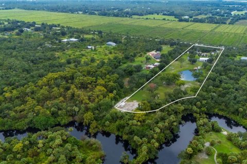 Villa ou maison à vendre à Punta Gorda, Floride: 3 chambres, 170.75 m2 № 2358299 - photo 3