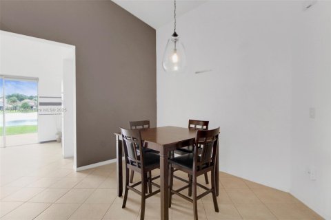 Villa ou maison à vendre à Homestead, Floride: 3 chambres, 142.51 m2 № 1968671 - photo 5