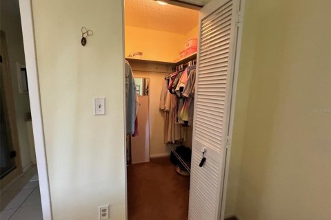 Condo in Port Richey, Florida, 2 bedrooms  № 1610020 - photo 21