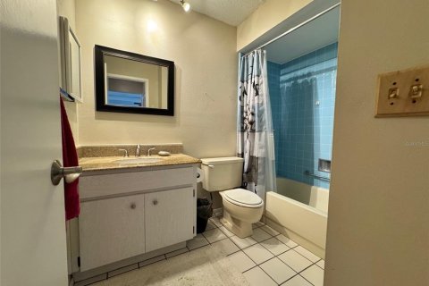 Condo in Port Richey, Florida, 2 bedrooms  № 1610020 - photo 28