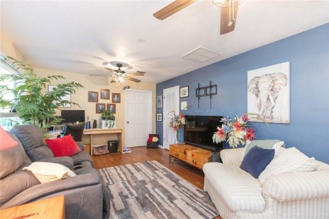 Casa en venta en Tampa, Florida, 3 dormitorios, 196.77 m2 № 2415373 - foto 21