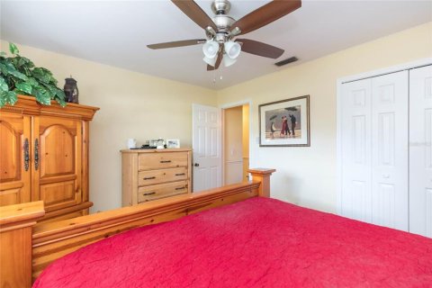 Casa en venta en Tampa, Florida, 3 dormitorios, 196.77 m2 № 2415373 - foto 28