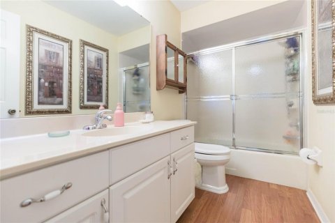 Casa en venta en Tampa, Florida, 3 dormitorios, 196.77 m2 № 2415373 - foto 29