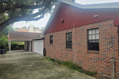 Casa en venta en Tampa, Florida, 3 dormitorios, 196.77 m2 № 2415373 - foto 3