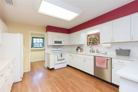 Casa en venta en Tampa, Florida, 3 dormitorios, 196.77 m2 № 2415373 - foto 16