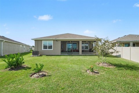 Villa ou maison à vendre à Zephyrhills, Floride: 4 chambres, 190.26 m2 № 2304602 - photo 25