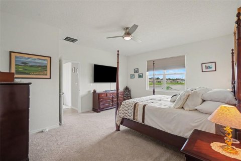 Villa ou maison à vendre à Zephyrhills, Floride: 4 chambres, 190.26 m2 № 2304602 - photo 16