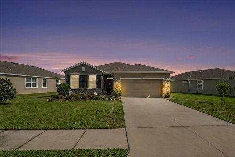 Villa ou maison à Zephyrhills, Floride 4 chambres, 190.26 m2 № 2304602