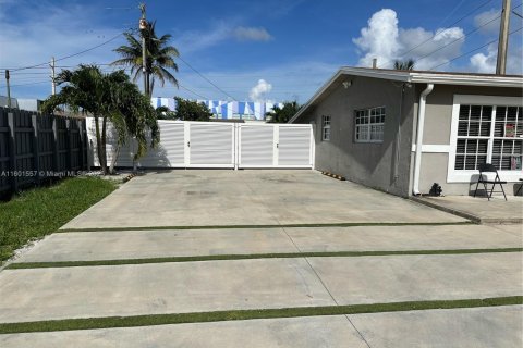 Купить виллу или дом в Майами, Флорида 3 спальни, 114.46м2, № 1966925 - фото 25