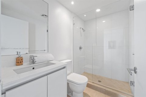 Купить кондоминиум в Майами-Бич, Флорида 3 спальни, 171.13м2, № 1981943 - фото 17