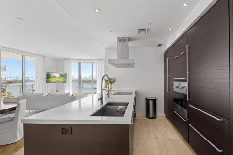 Купить кондоминиум в Майами-Бич, Флорида 3 спальни, 171.13м2, № 1981943 - фото 13