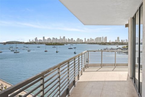 Купить кондоминиум в Майами-Бич, Флорида 3 спальни, 171.13м2, № 1981943 - фото 7