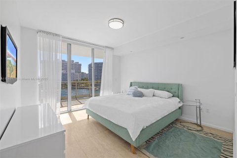 Купить кондоминиум в Майами-Бич, Флорида 3 спальни, 171.13м2, № 1981943 - фото 18