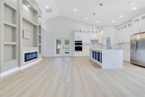 House in Orlando, Florida 4 bedrooms, 149.94 sq.m. № 1803791 - photo 16