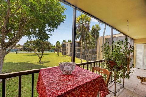 Condominio en venta en Miami, Florida, 2 dormitorios, 91.51 m2 № 2244302 - foto 22