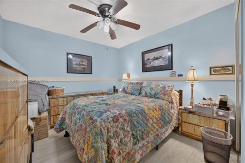 Condominio en venta en Miami, Florida, 2 dormitorios, 91.51 m2 № 2244302 - foto 10