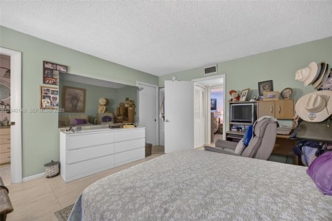 Condominio en venta en Miami, Florida, 2 dormitorios, 91.51 m2 № 2244302 - foto 15
