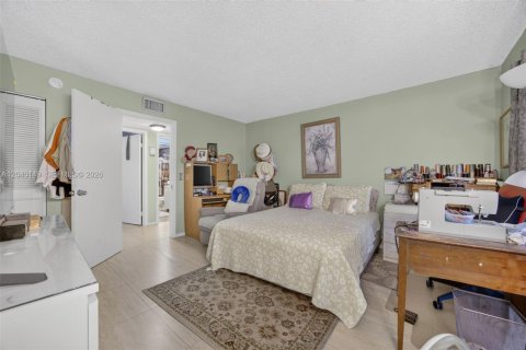 Condominio en venta en Miami, Florida, 2 dormitorios, 91.51 m2 № 2244302 - foto 16