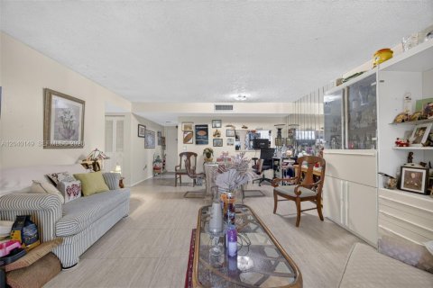 Condominio en venta en Miami, Florida, 2 dormitorios, 91.51 m2 № 2244302 - foto 8