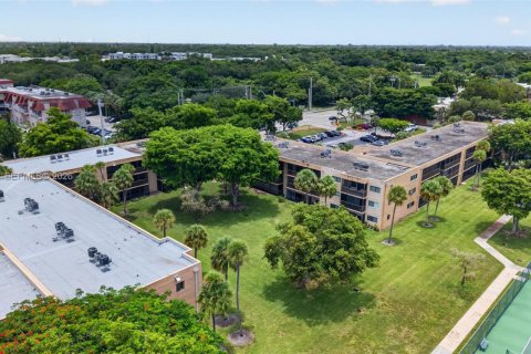 Condominio en venta en Miami, Florida, 2 dormitorios, 91.51 m2 № 2244302 - foto 27