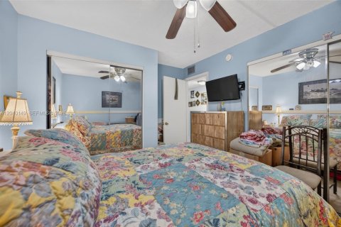 Condominio en venta en Miami, Florida, 2 dormitorios, 91.51 m2 № 2244302 - foto 12