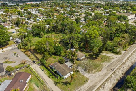 House in West Palm Beach, Florida 3 rooms, 74.32 sq.m. № 2240200 - photo 13