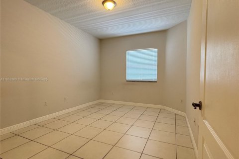 Снять в аренду кондоминиум в Дорал, Флорида 2 спальни, 157.93м2, № 1867356 - фото 23