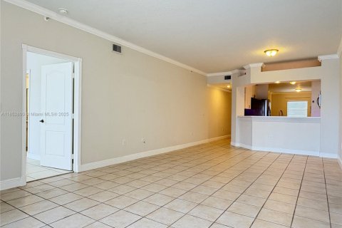 Снять в аренду кондоминиум в Дорал, Флорида 2 спальни, 157.93м2, № 1867356 - фото 21
