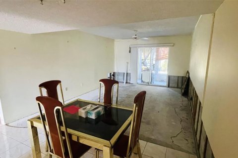 Condominio en venta en Port Charlotte, Florida, 2 dormitorios, 96.62 m2 № 1546402 - foto 7