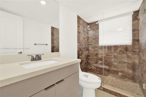 Condominio en venta en Pompano Beach, Florida, 3 dormitorios, 134.15 m2 № 1801012 - foto 25