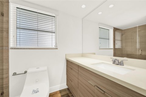 Condominio en venta en Pompano Beach, Florida, 3 dormitorios, 134.15 m2 № 1801012 - foto 24
