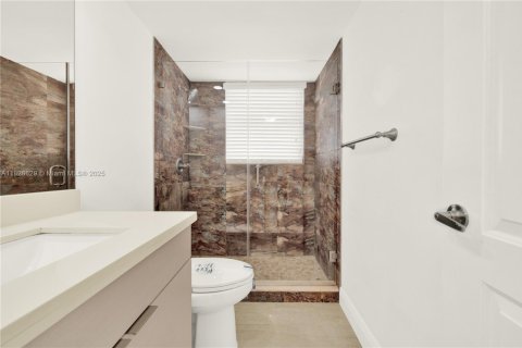 Condominio en venta en Pompano Beach, Florida, 3 dormitorios, 134.15 m2 № 1801012 - foto 27