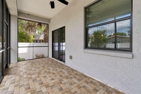 Villa ou maison à louer à Tampa, Floride: 3 chambres, 139.82 m2 № 2102137 - photo 29