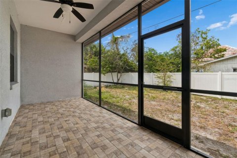 Villa ou maison à louer à Tampa, Floride: 3 chambres, 139.82 m2 № 2102137 - photo 30