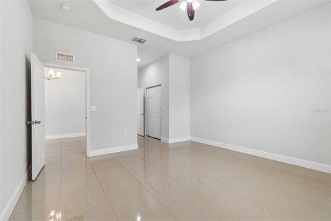 Villa ou maison à louer à Tampa, Floride: 3 chambres, 139.82 m2 № 2102137 - photo 24