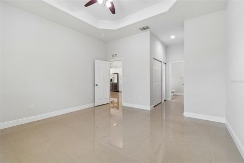Villa ou maison à louer à Tampa, Floride: 3 chambres, 139.82 m2 № 2102137 - photo 23