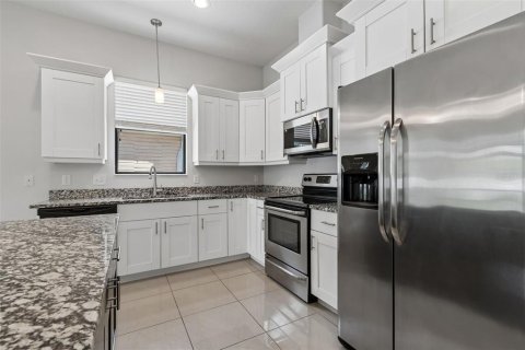 Villa ou maison à louer à Tampa, Floride: 3 chambres, 139.82 m2 № 2102137 - photo 15