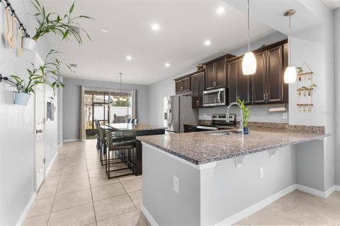 Villa ou maison à vendre à Kissimmee, Floride: 3 chambres, 158.49 m2 № 2408983 - photo 7