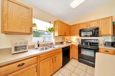 Casa en venta en Ocala, Florida, 3 dormitorios, 165.37 m2 № 1786740 - foto 16