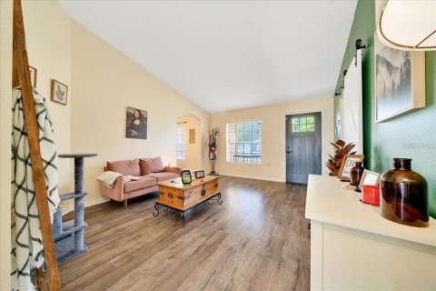 Casa en venta en Ocala, Florida, 3 dormitorios, 165.37 m2 № 1786740 - foto 9