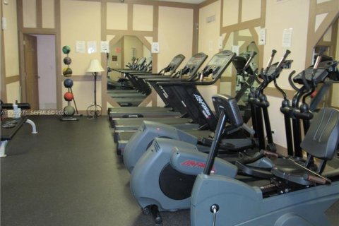 Снять в аренду кондоминиум в Лодерхилл, Флорида 1 спальня, 74.32м2, № 1999806 - фото 20