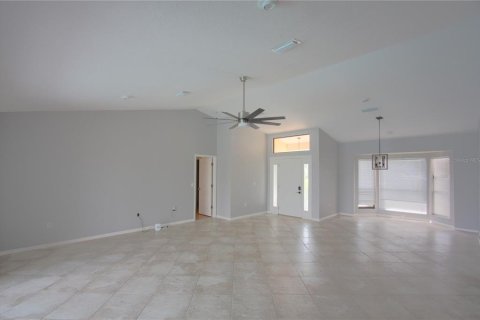 House in Sarasota, Florida 4 bedrooms, 217.48 sq.m. № 2106460 - photo 2