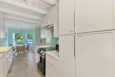 Снять в аренду виллу или дом в Сарасота, Флорида 2 комнаты, 133.59м2, № 2229151 - фото 20