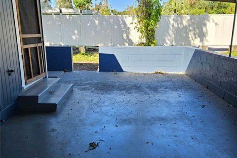 Villa ou maison à vendre à Tampa, Floride: 3 chambres, 135.82 m2 № 2427403 - photo 22